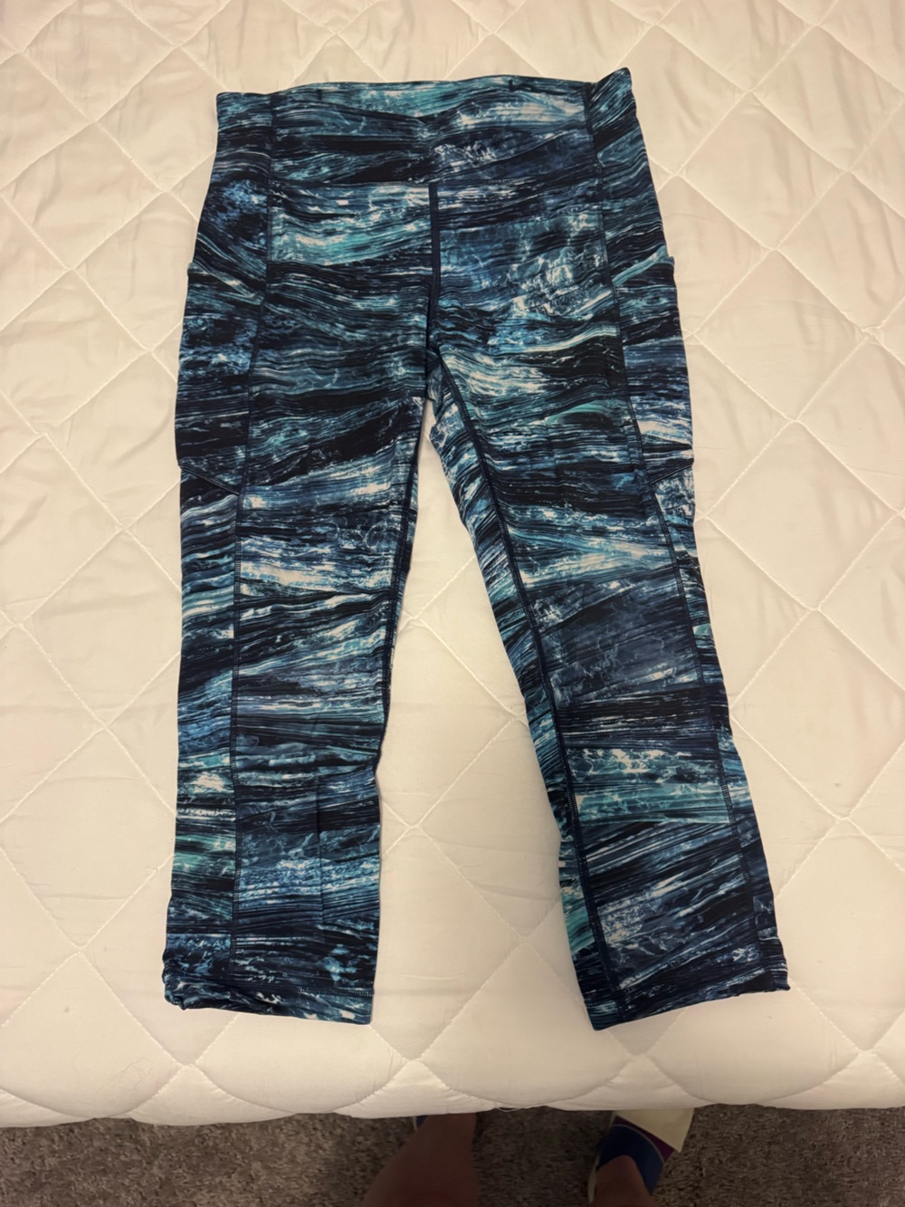 Lululemon Speed Up Crop leggings